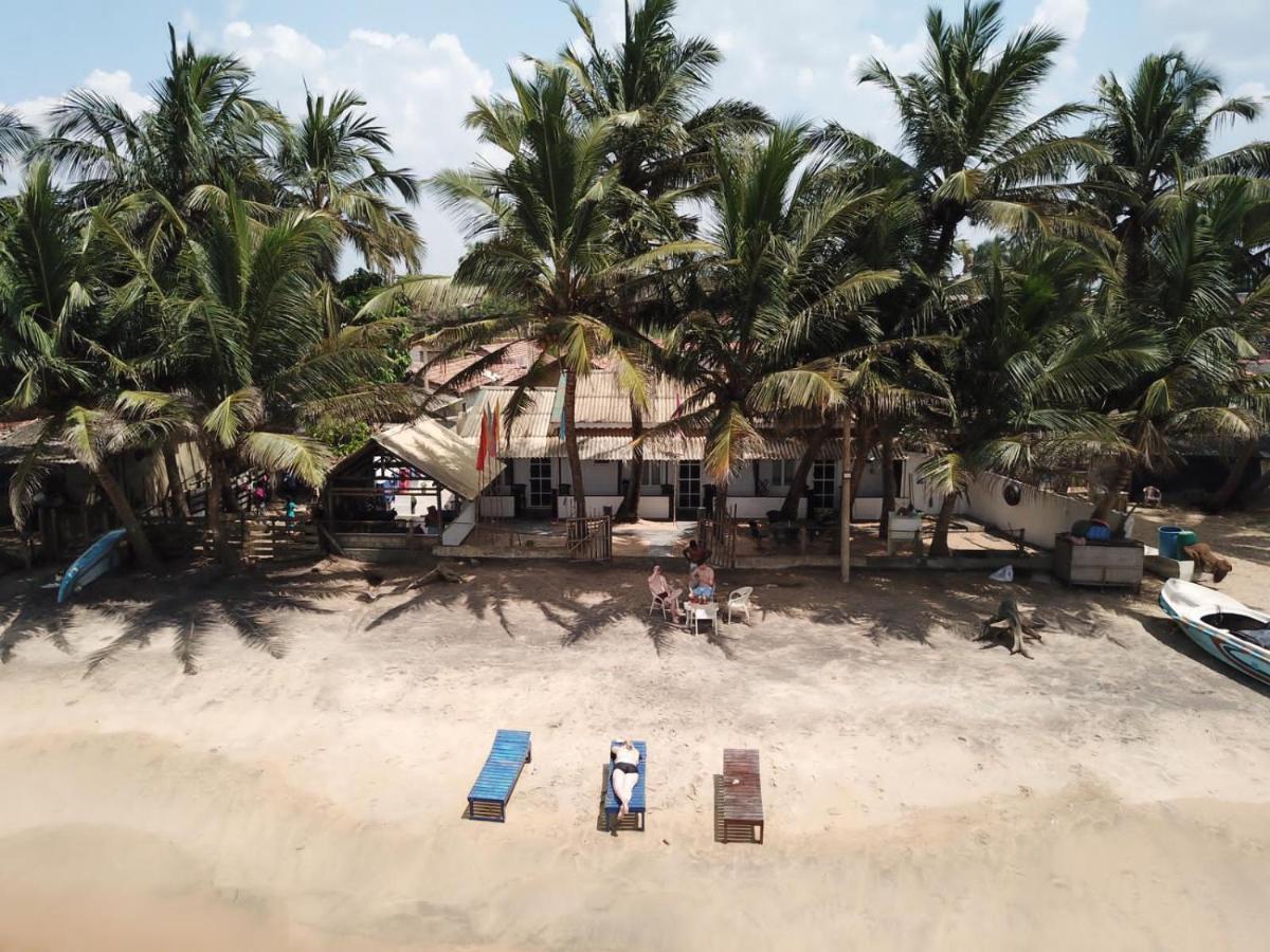 Winston Sea Front Villa Negombo Exterior photo
