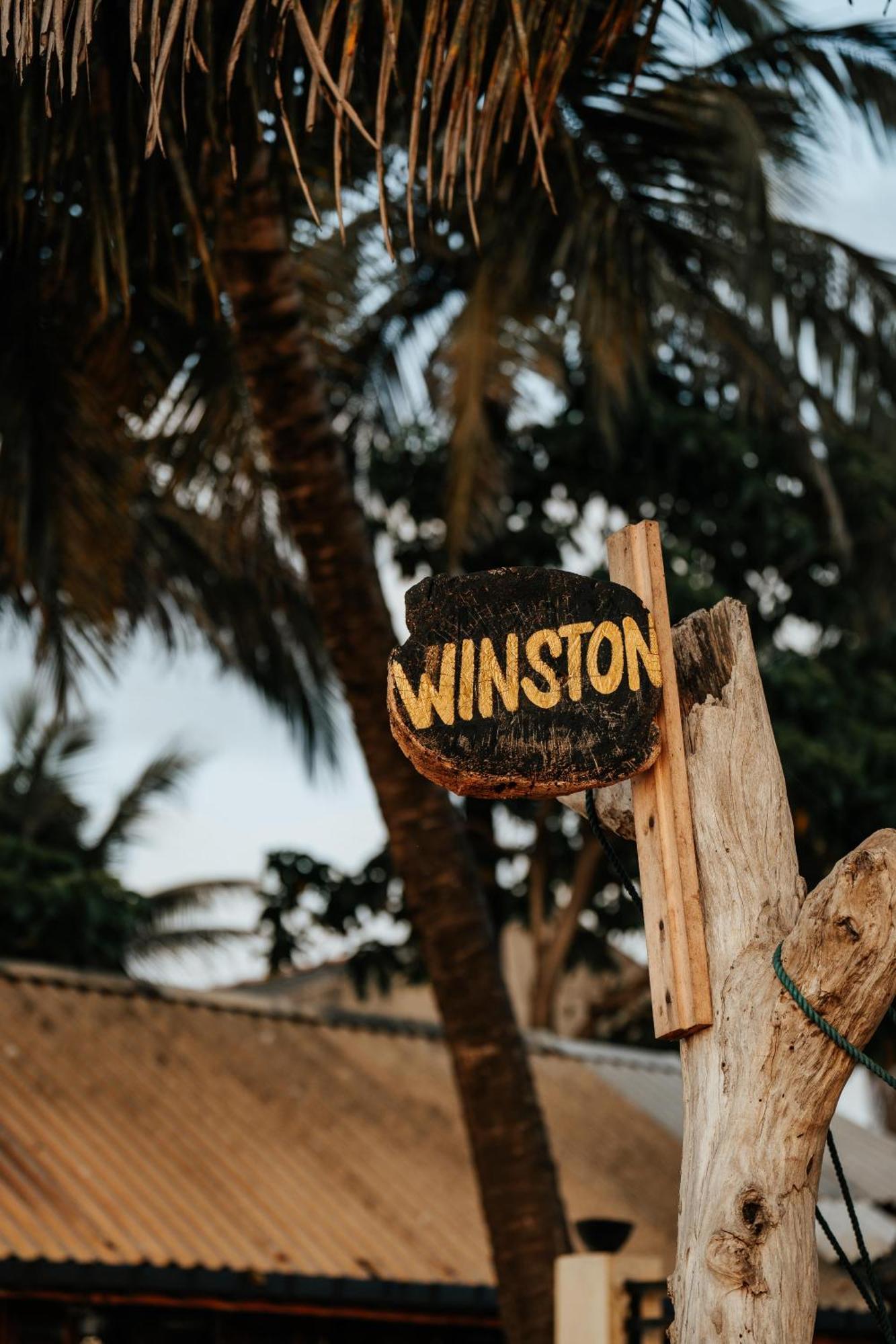 Winston Sea Front Villa Negombo Exterior photo