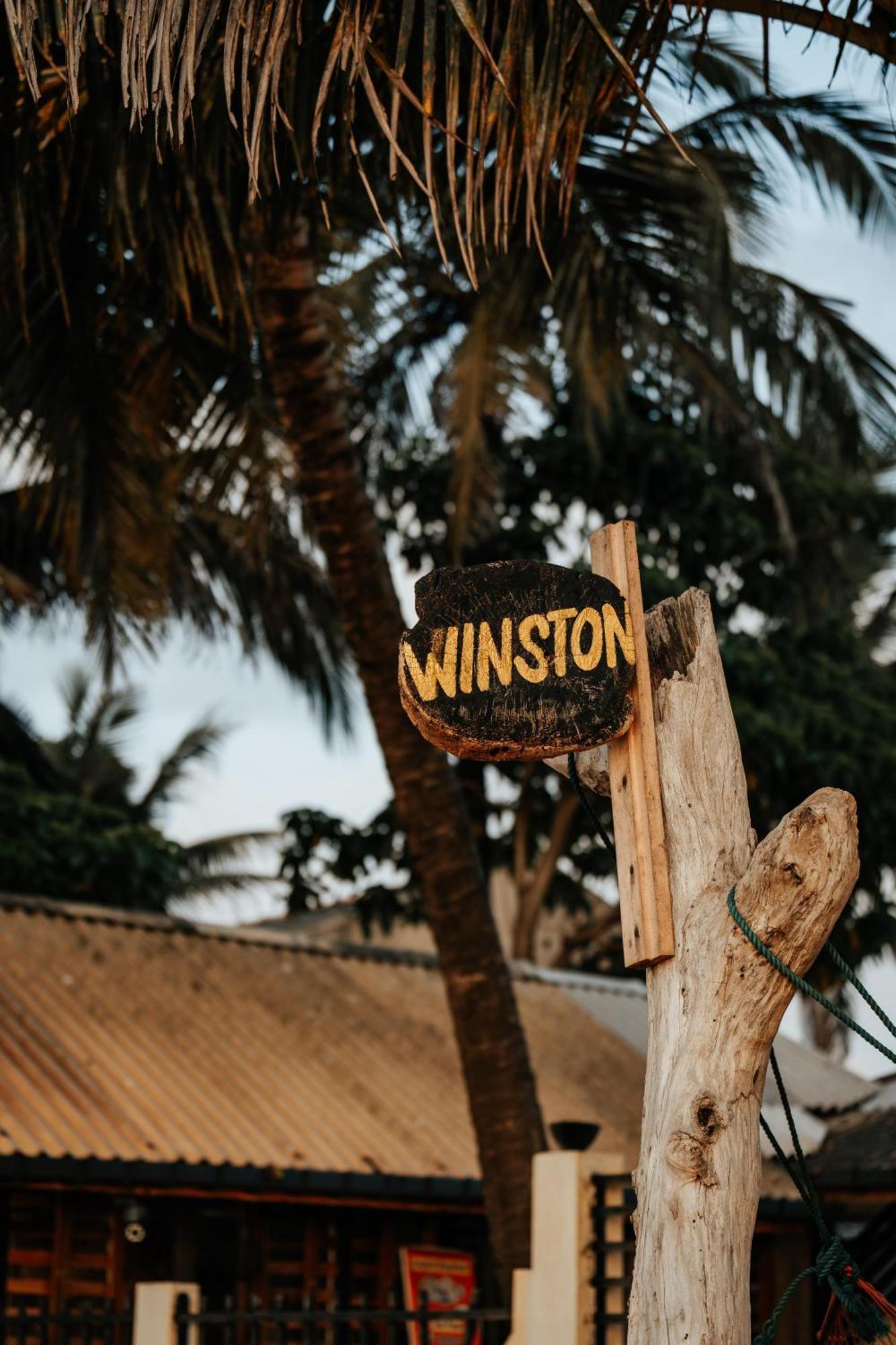 Winston Sea Front Villa Negombo Exterior photo
